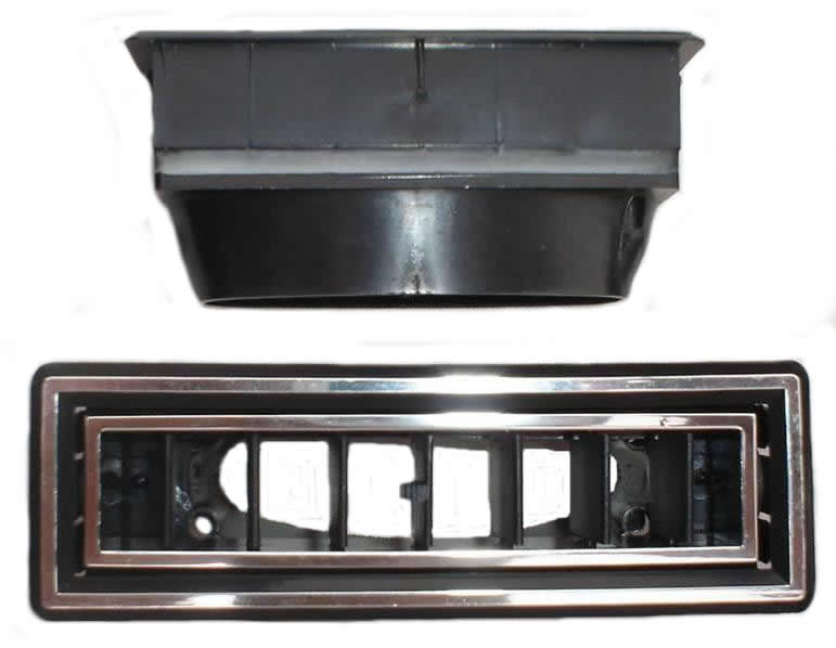 Rectangle In-dash Vent 1-3/8 X 3-1/2 2.5" Hose Outlet